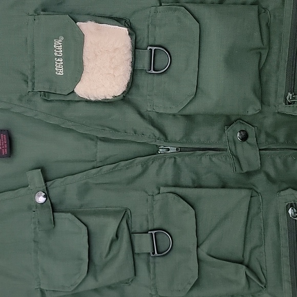 Eagle Claw Green Fishing Vest L / XL - Picture 5 of 15